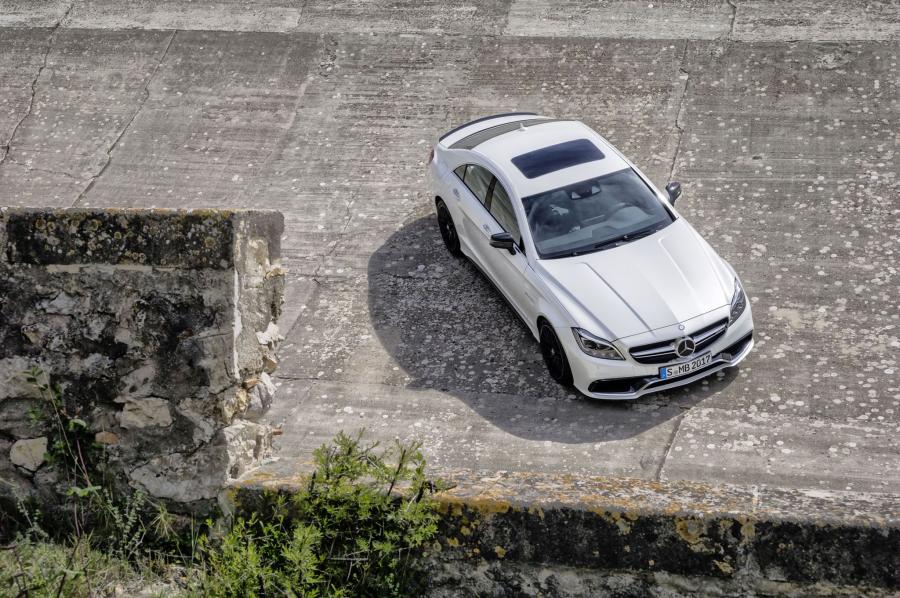  Mercedes-Benz CLS63 AMG S-Model 2015 года  (фото 5 из 17)
